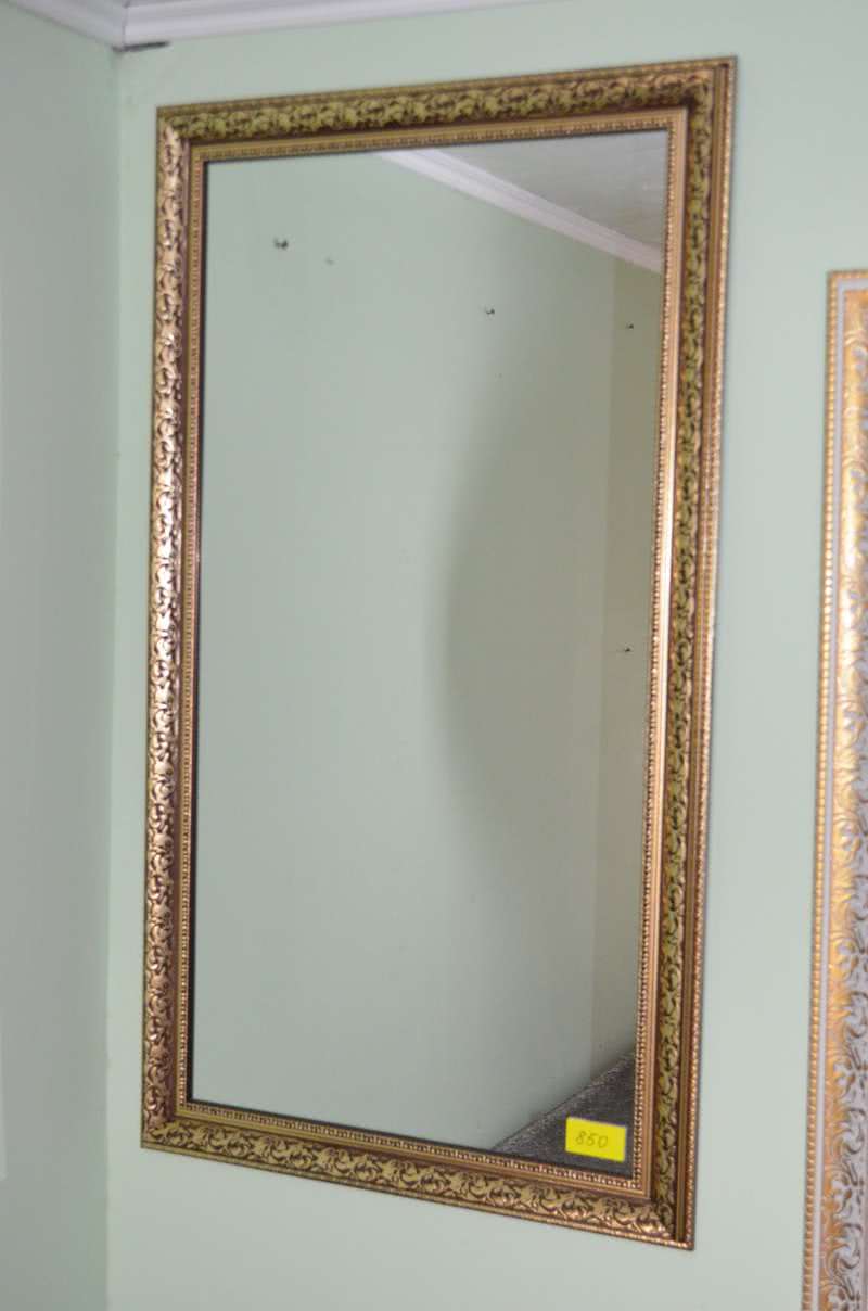 Настенные зеркала в Одессе