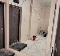 Панно из зеркальной плитки
